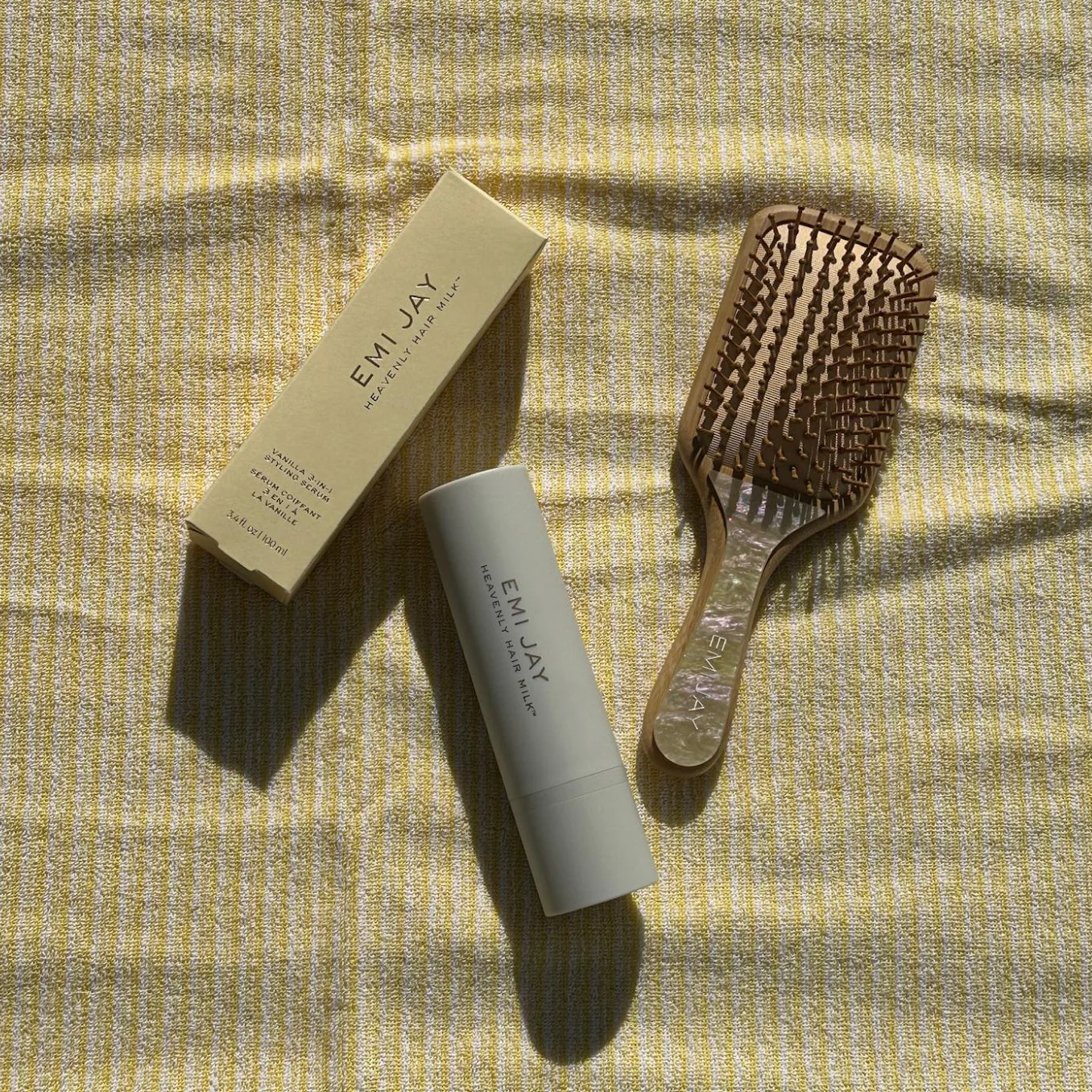 Bamboo Paddle Brush in Lemon Sugar - Image 3